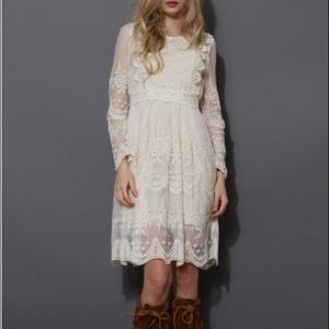 Chicwish - Mi Amore Lace Dress
